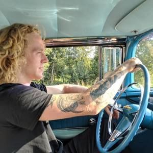 Meet your Posher, Evan